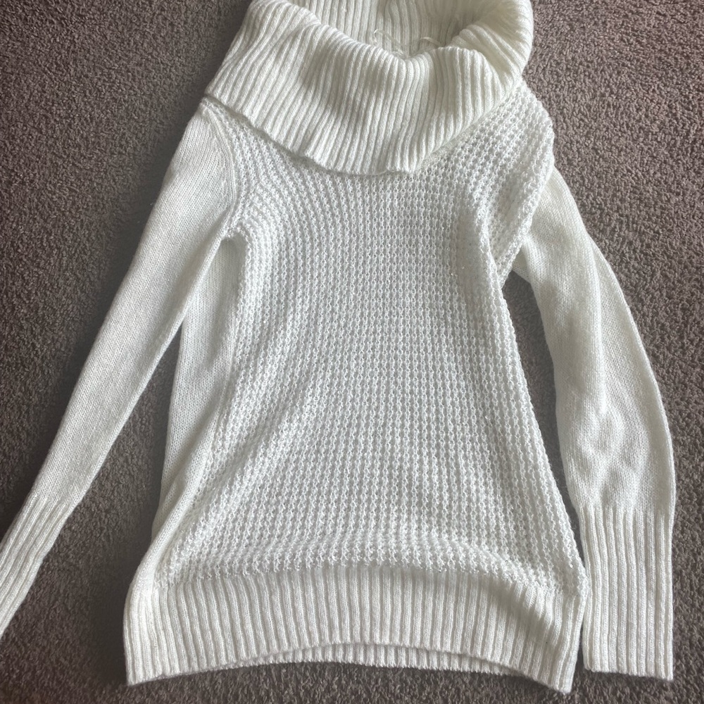 Women’s white and sliver sweater
